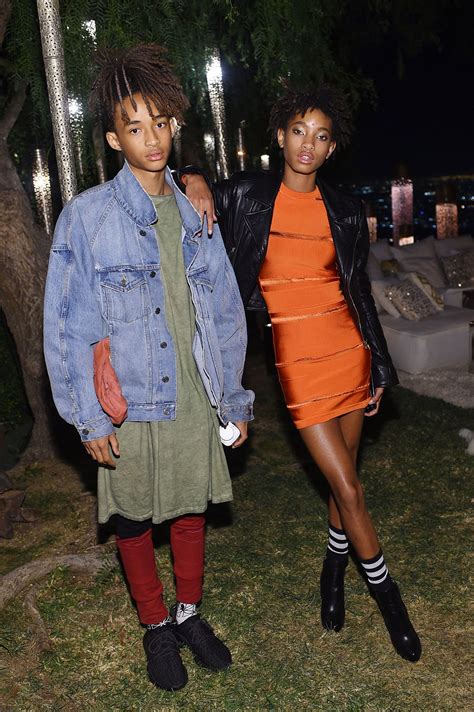 jaden smith dresses like girl.